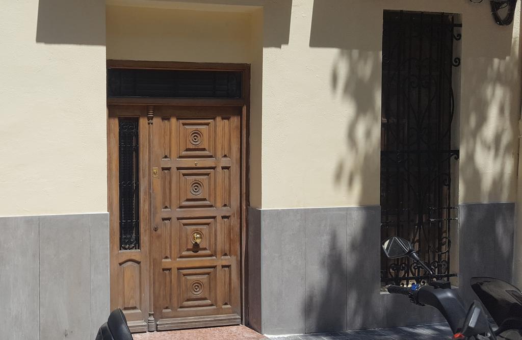 Domus Valencia Apartamentos Loft Zona Pechina Buitenkant foto